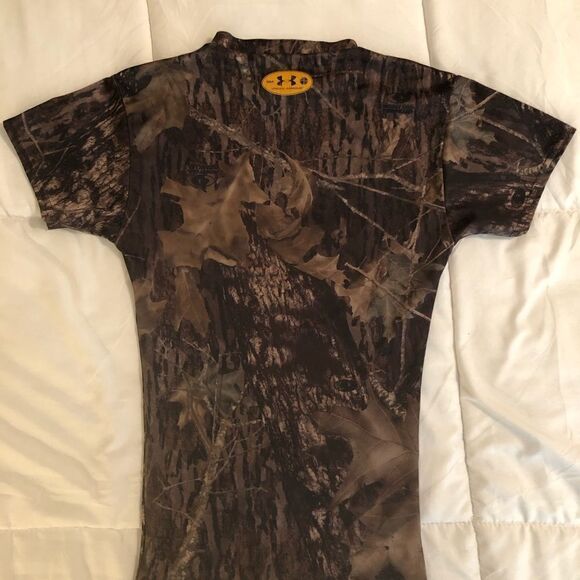 Under Armour Men’s Mossy Oak Camo Short Sleeve Shirt Sz S - Picture 2 of 7